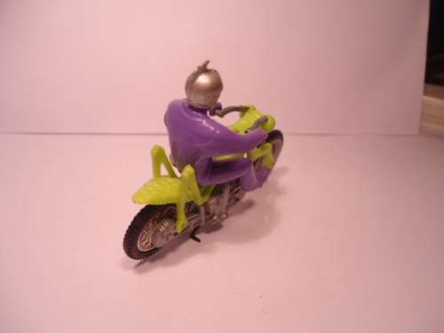 Hotwheels - 1972 - Rrrumblers - Rumblers Preying Menace Mantis - made in Hong Kong