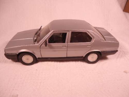 Polistil - Alfa Romeo - 90 - # S 226 - 1/24 scale