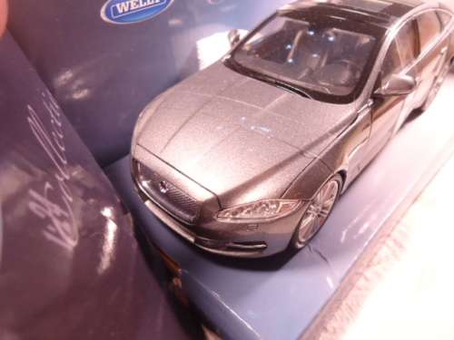 Welly - Jaguar XJ - # JHR2416