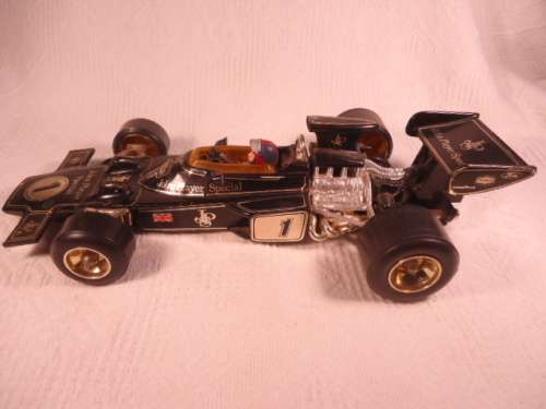 Corgi - # 190 - Lotus John Player Special F1
