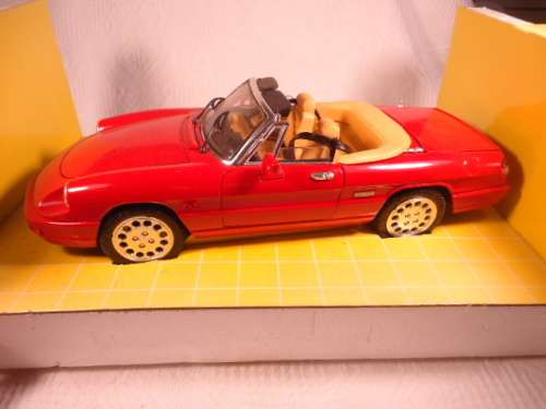 Revell - Alfa Romeo - Spider - # 48836