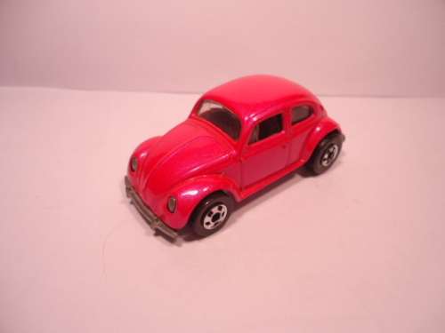 Hotwheels - # 13280 - 1994 - VW Bug - 3/4 - Pearl Driver Series - #293 - made in Malaysia