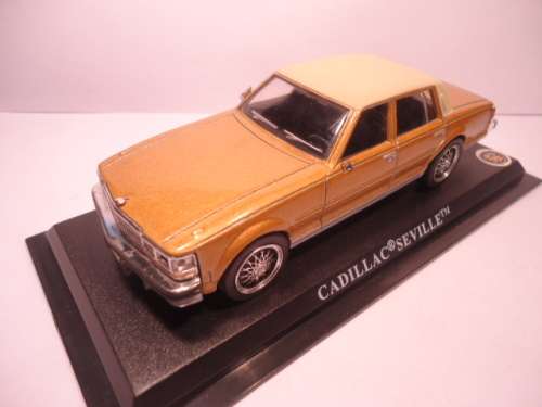 Delprado -  Cadillac Seville Left hand rear view mirror missing