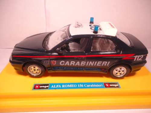 Bburago # 0186 - Alfa Romeo - 156 Carabinieri