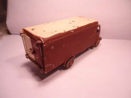 Dinky - # 514 - Guy Van