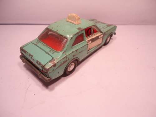Dinky - # 270 - Ford Escort Panda Police Car