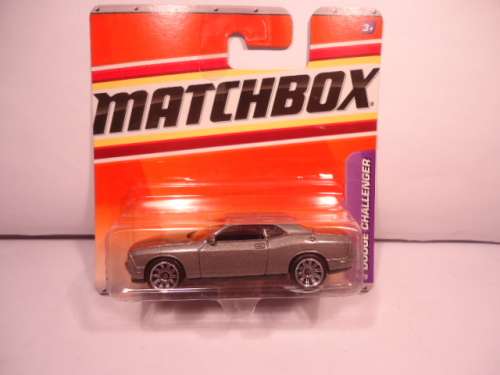 Matchbox - MB4 - Dodge Challenger - 4/75