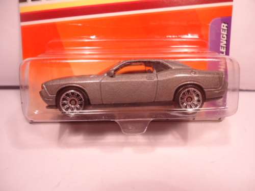 Matchbox - MB4 - Dodge Challenger - 4/75
