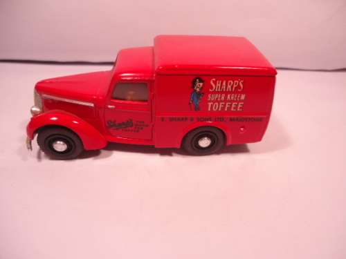 Matchbox Dinky - DY-9 - 1948 - Commer Van - Shar9s Toffee