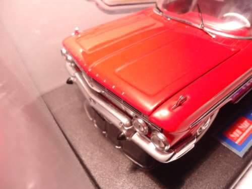 Sunstar - 1961 Chectolet Impala SS 409 - #2100