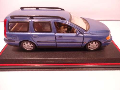 Schuco - Volvo S 80 Combi - # 390090- Junior Line