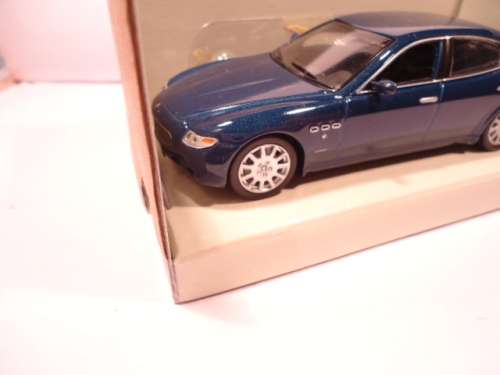 Schuco - Maserati Ecolution Display set - # 331 6336 - Junior Line