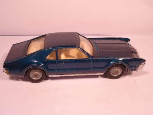 Corgi Toys - # 264 - Oldsmobile Tornado - small crack in rear window. Bumper corners missing