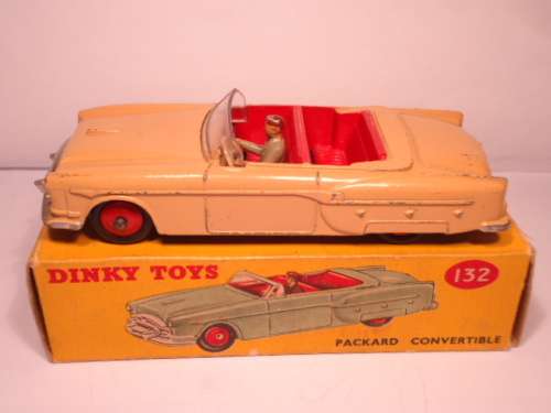 Dinky Toys - # 132 - Packard Convertible