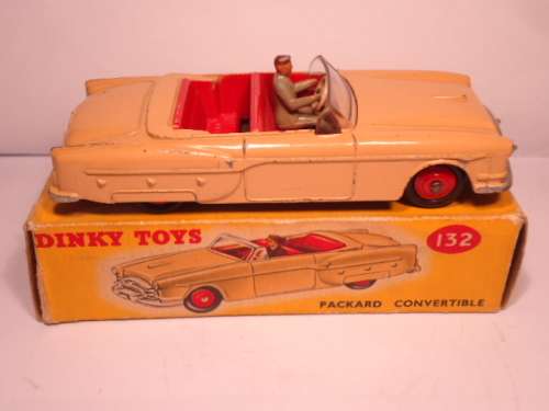 Dinky Toys - # 132 - Packard Convertible