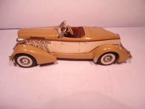 Matchbox Models of Yesteryear - # Y 19 1935 - 1935 Auburn Speedster