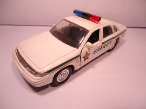 Road Champs - Ford Crown Victoria -  Sheriff - Clay County