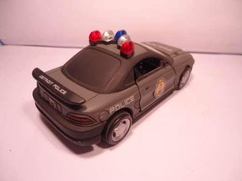 Pullnack China - Ford Mustang - Detroit Police