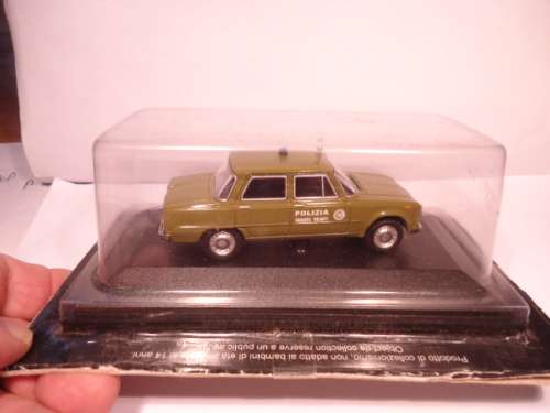 Hongwell - Alfa Romeo Guilia 1600 - Polizia di Stato 1975 - Italy - not  Sealed