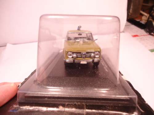 Hongwell - Alfa Romeo Guilia 1600 - Polizia di Stato 1975 - Italy - not  Sealed