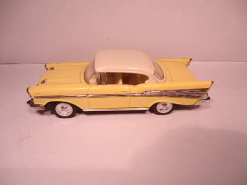 Road Legend - Chevrolet Hard Top - 1957