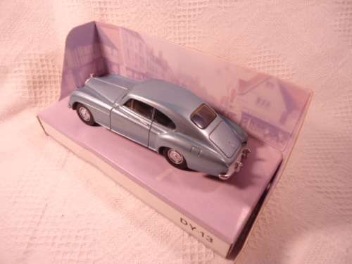 Matchbox Dinky - # DY - 13 - Bentley R Continental