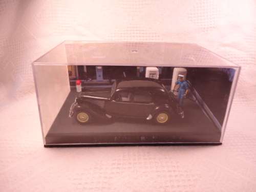 Altaia - Citroen Traction 11 La Rout Blue