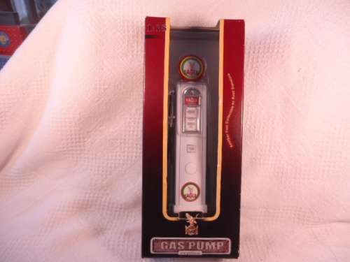 Road Signature - YatMing Gasoline Gas Pump - 1/18 - Eagle Gasoline