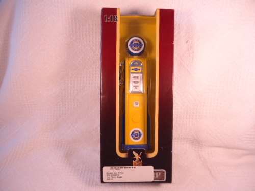 Road Signature - YatMing Gasoline Gas Pump - Chevrolet Sales Service