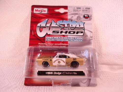 Maisto - 1969 Dodge Challenger R/T - Highway Patrol