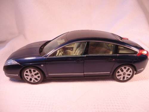 Norev - Citroen C6 Hout de Gamme - 181150