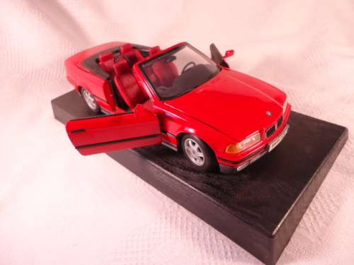 Maisto - BMW 325 I Convertible 1953 - 31816