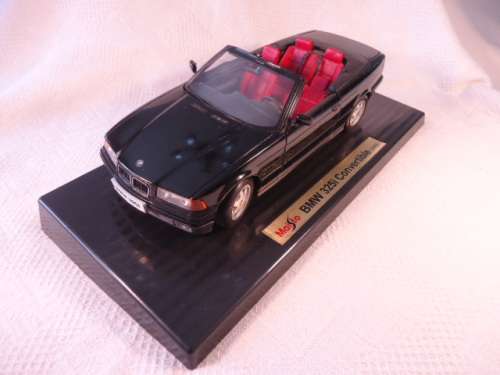 Maisto - BMW 325 I Convertible 1953 - 3812