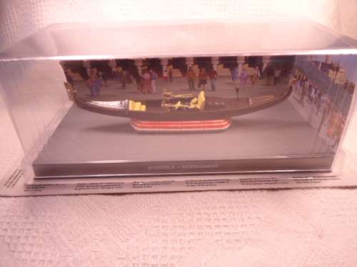 CNA James Bond Series - Bondola - Moonraker