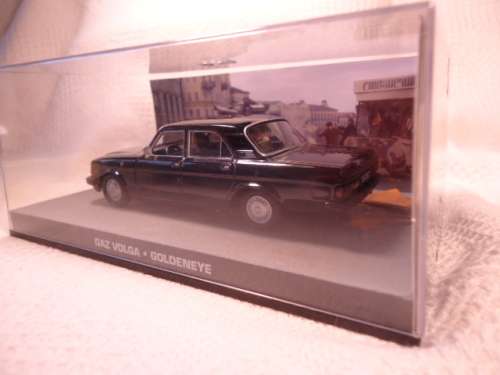CNA James Bond Series - Gaz Volga - Golden Eye