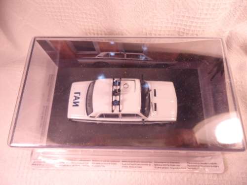 CNA James Bond Series - VAZ - 2106 - Golden Eye