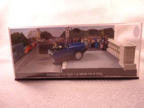 CNA James Bond Series - Renault 11 Taxi - A View to a Kill