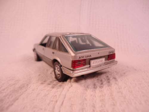 GAMA MINI - # 1141 - Opel Ascona 5 Door