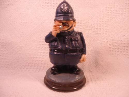 Made in China - FB 19 - The Tippler - British Blighters Figurine