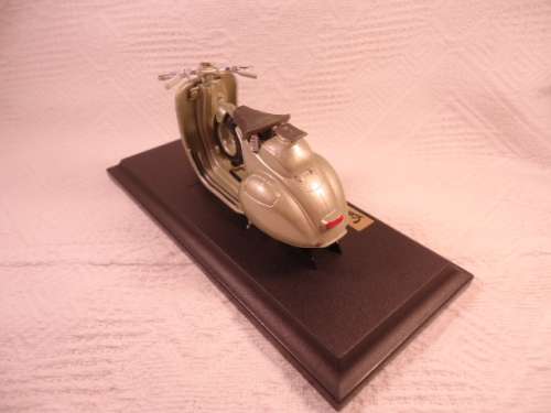 Maisto - Vespa Sport 6 Giorni 1952