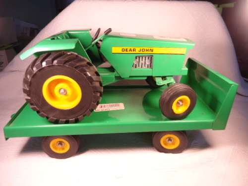 Unknown - Dear John Tractor with Trailor Set