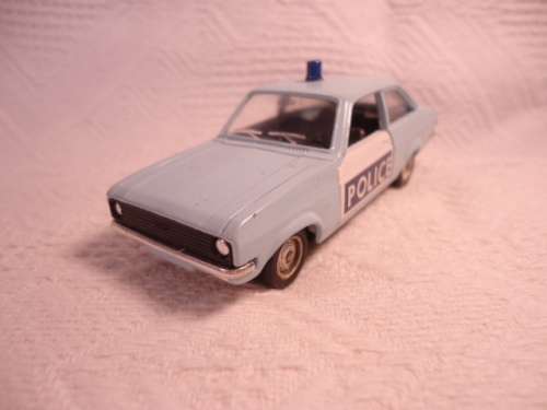 Solido - Ford Escort L - Police - # 45