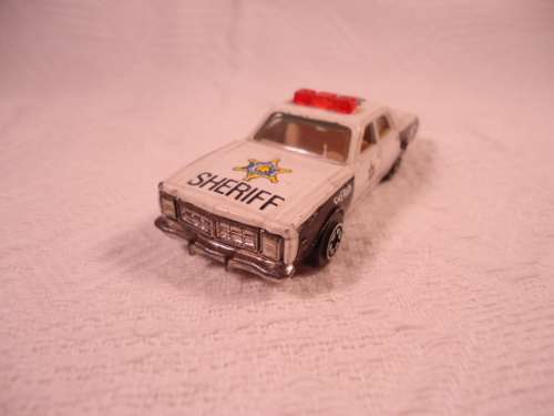 Made in China  - Ford Custom High Way Patrol Car