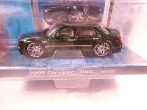 Maisto - 2005 Chrysler 300C Hemi - Playerz - # 15473
