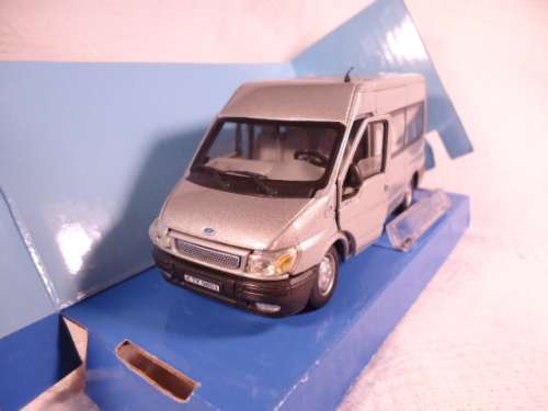 Cararama - Ford Transit Van