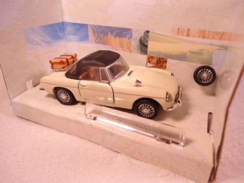 Cararama - MGB Convertible