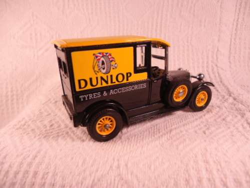 Matchbox - MOY - 1927 Talbot Van - Dunlop - # Y5