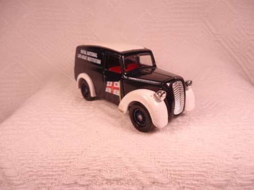 Lledo - Days Gone - Morris Z Van - Royal National Life-Boat Institution