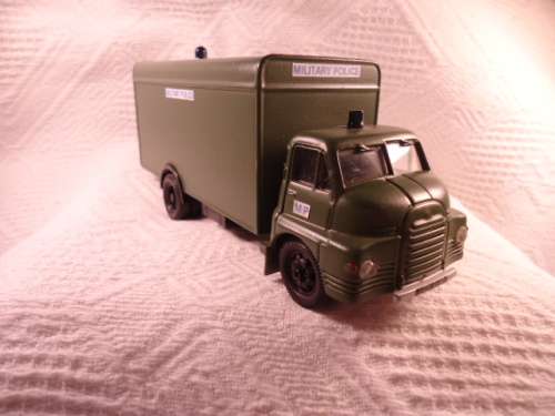 Corgi - S Type Bedord Box Van - Convertred to Military police - Code 3