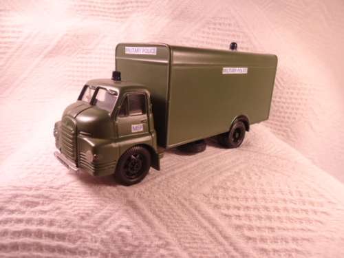 Corgi - S Type Bedord Box Van - Convertred to Military police - Code 3